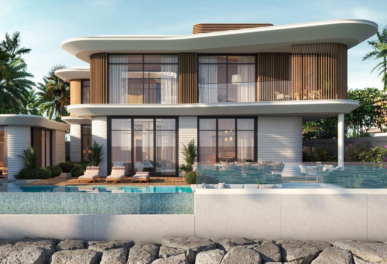 Huge Plot |Direct Access to the Beach |Single Row
