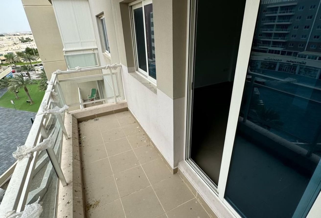 Ready to Move In |Studio with Balcony |Corner Unit