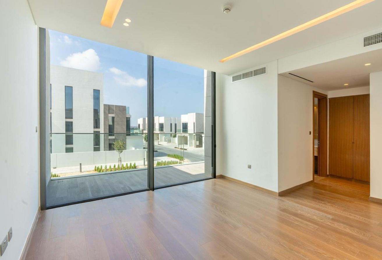 Private Pool | Private Lift | Spacious Layout