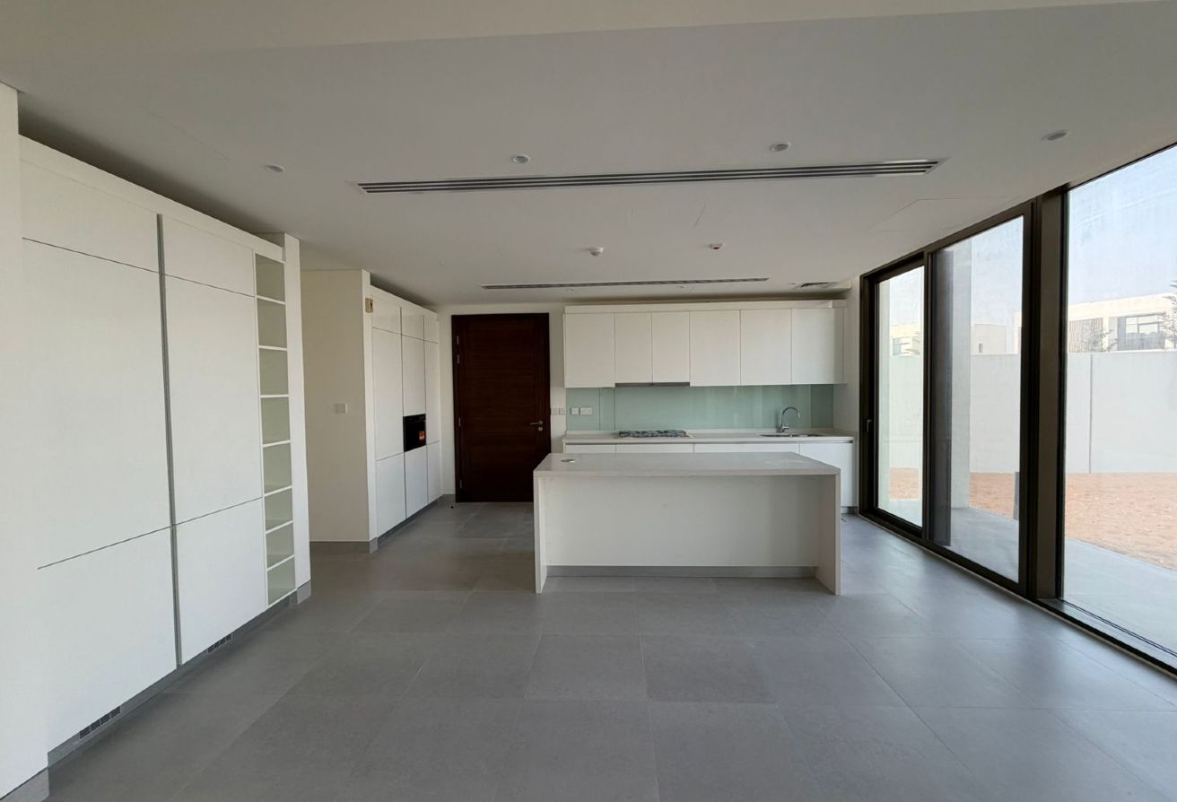 HOT DEAL | Next to the Beach | Huge Plot