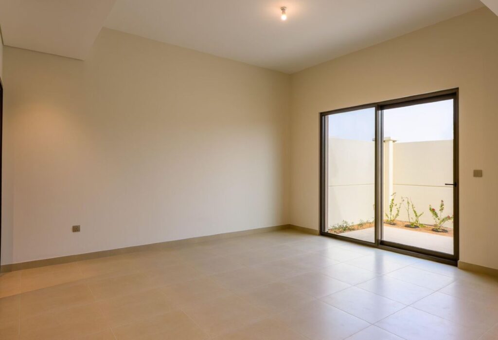 Ready Unit | Single Row | Private Garden | Cordoba