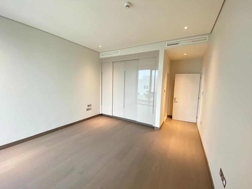 Partial Sea View | Spacious Layout | Lilac