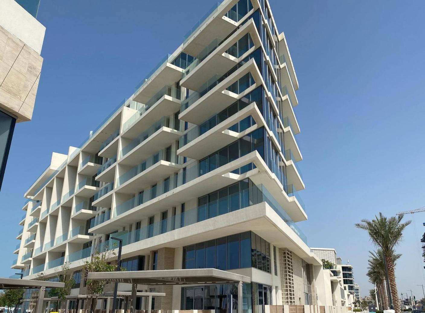 Partial Sea View | Spacious Layout | Lilac