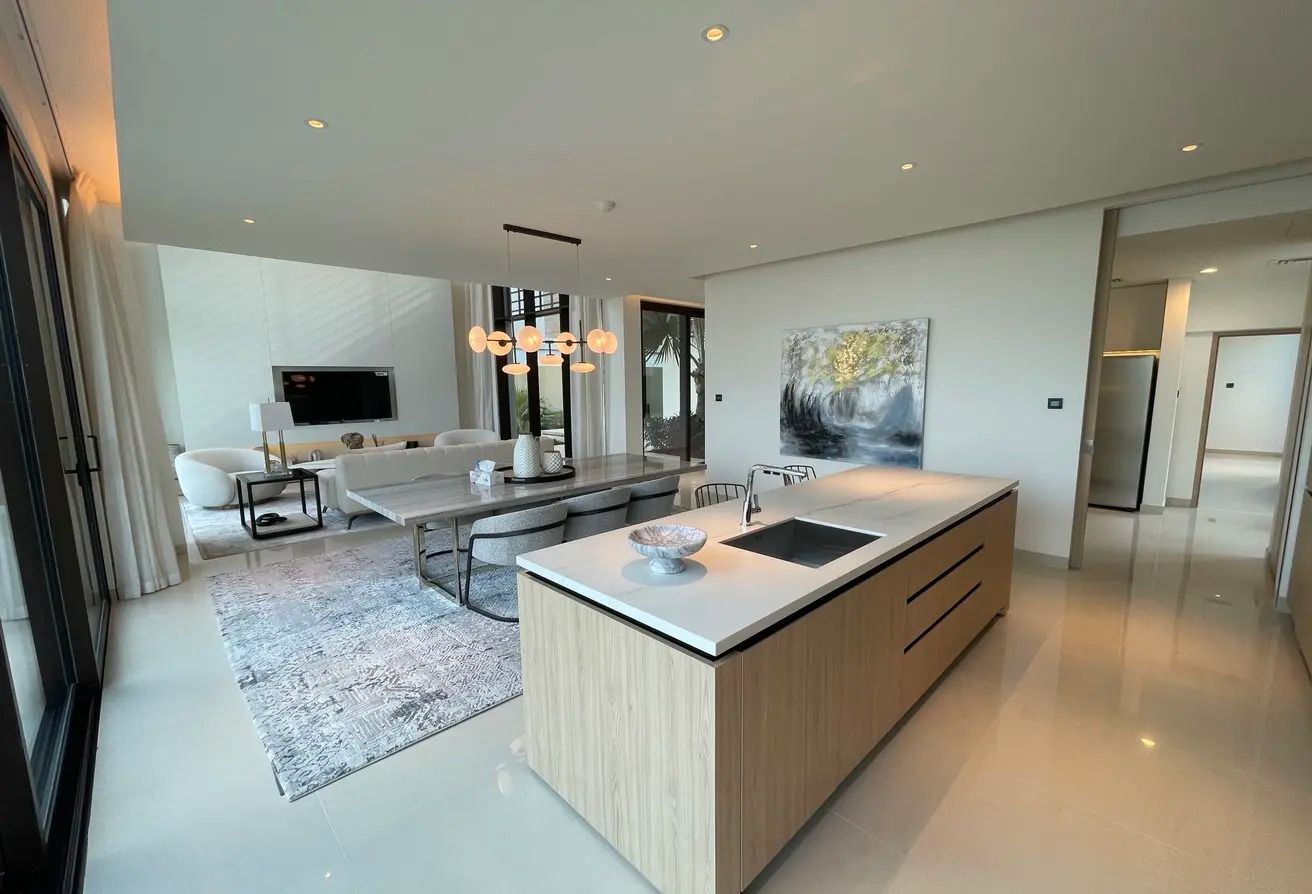 HOT DEAL | High Ceiling | Cool Finishing | Ghaf