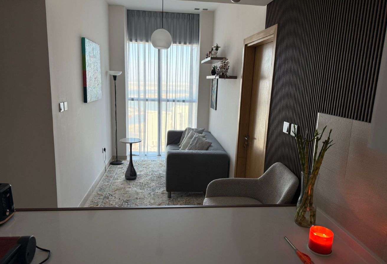 Fully Furnished | High Floor | Sea View | Height