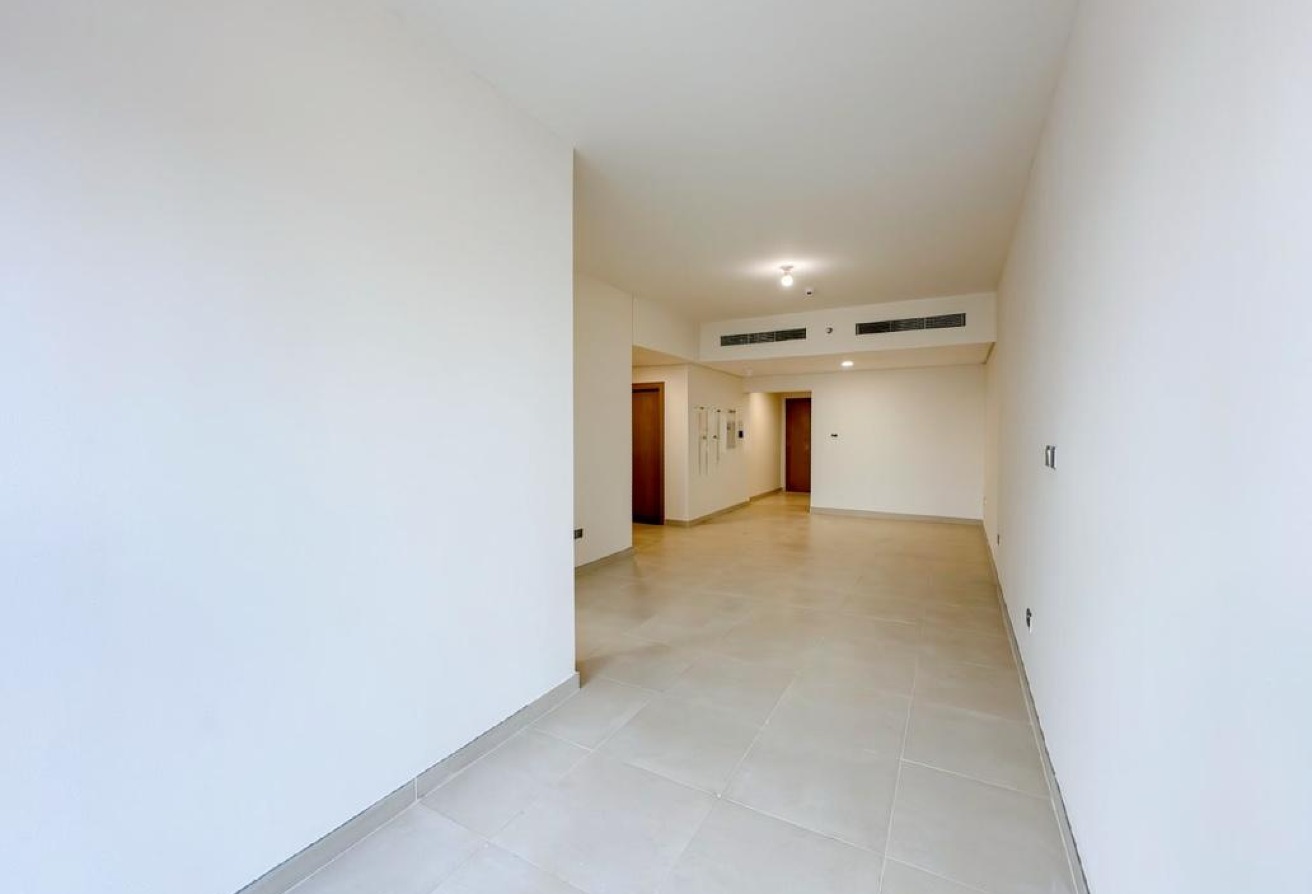 Big Layout | Vacant | Flexible Payment | Balcony