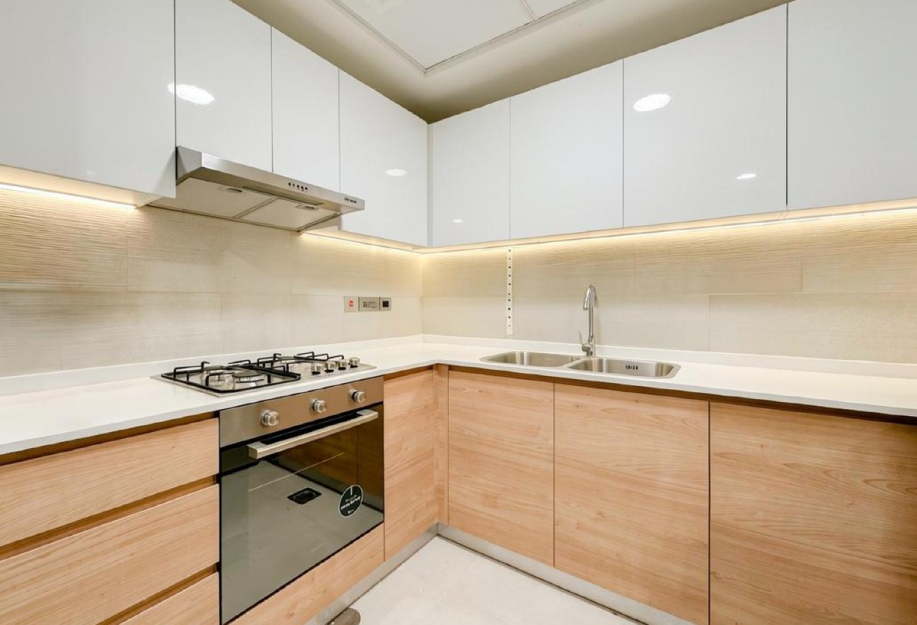 Big Layout | Vacant | Flexible Payment | Balcony