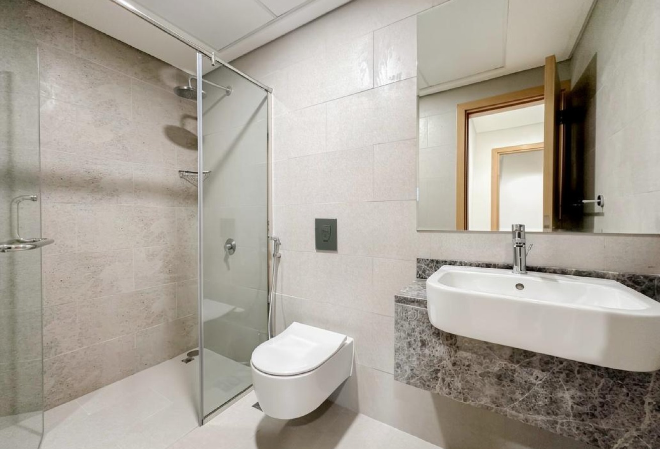 Big Layout | Vacant | Flexible Payment | Balcony