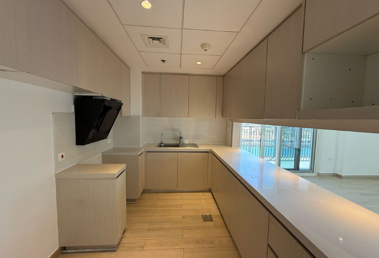 SeaWorld View | Open Kitchen | with Rent Refund