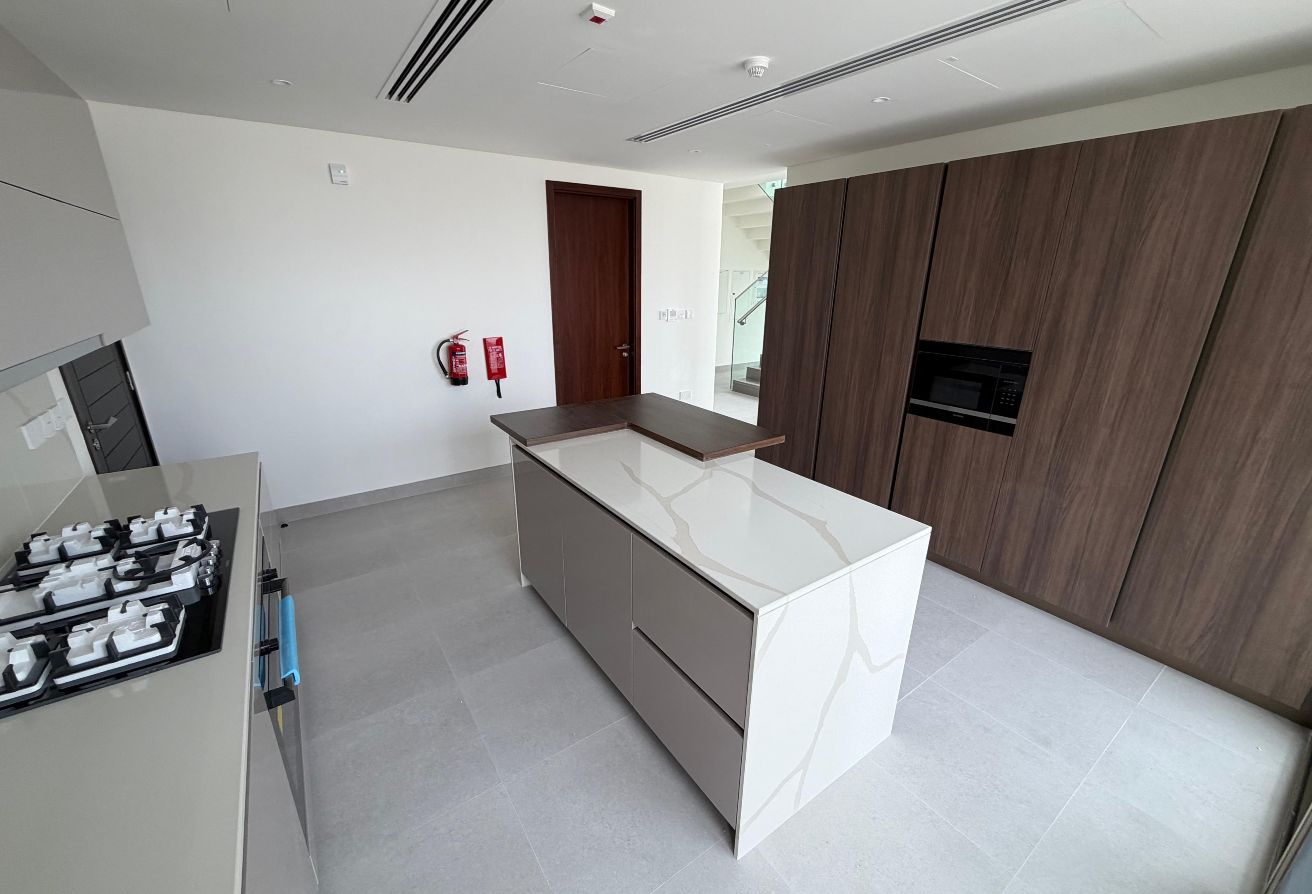 HOT DEAL | Stand-Alone Villa | Great Location