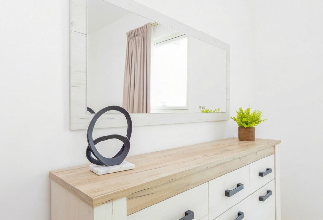Fully Furnished Unit | Open Kitchen | with Balcony