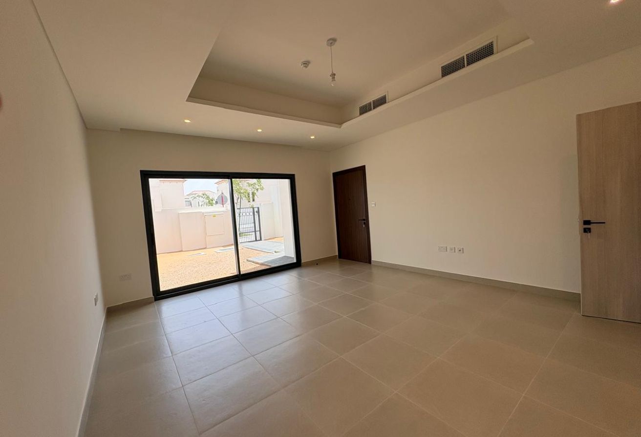 Ready to Move In | Double Row | Modern Arabic