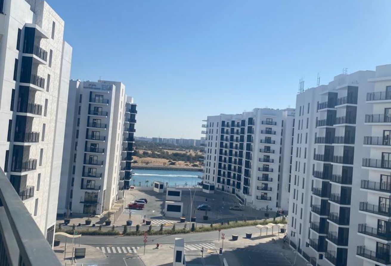 HOT DEAL | SeaWorld View | Open Kitchen | Vacant