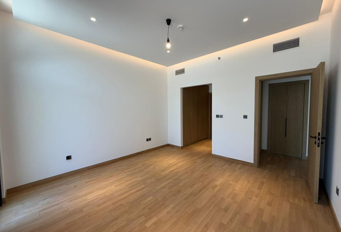HOT DEAL | Ground Floor | Ready to Move In