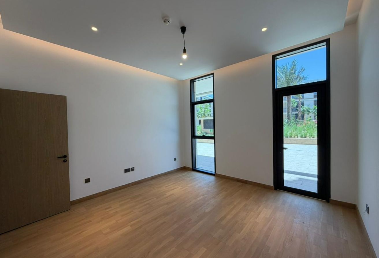 HOT DEAL | Ground Floor | Ready to Move In