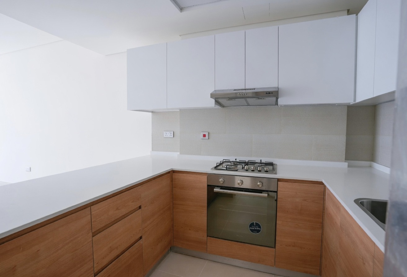 Sea View |Ready to Move In |with Balcony |Height