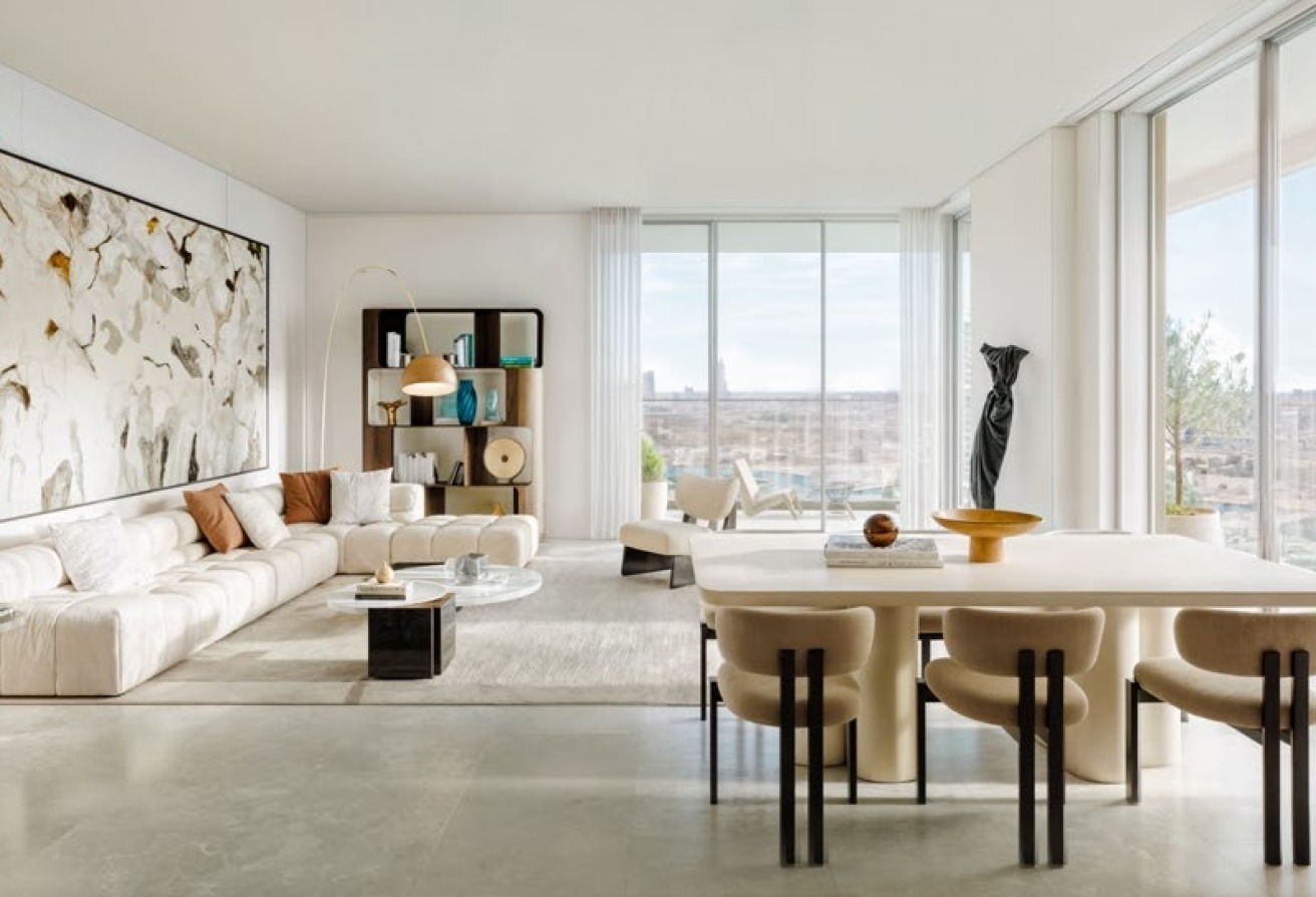 L-Shaped Balcony | High Floor | Corner Unit