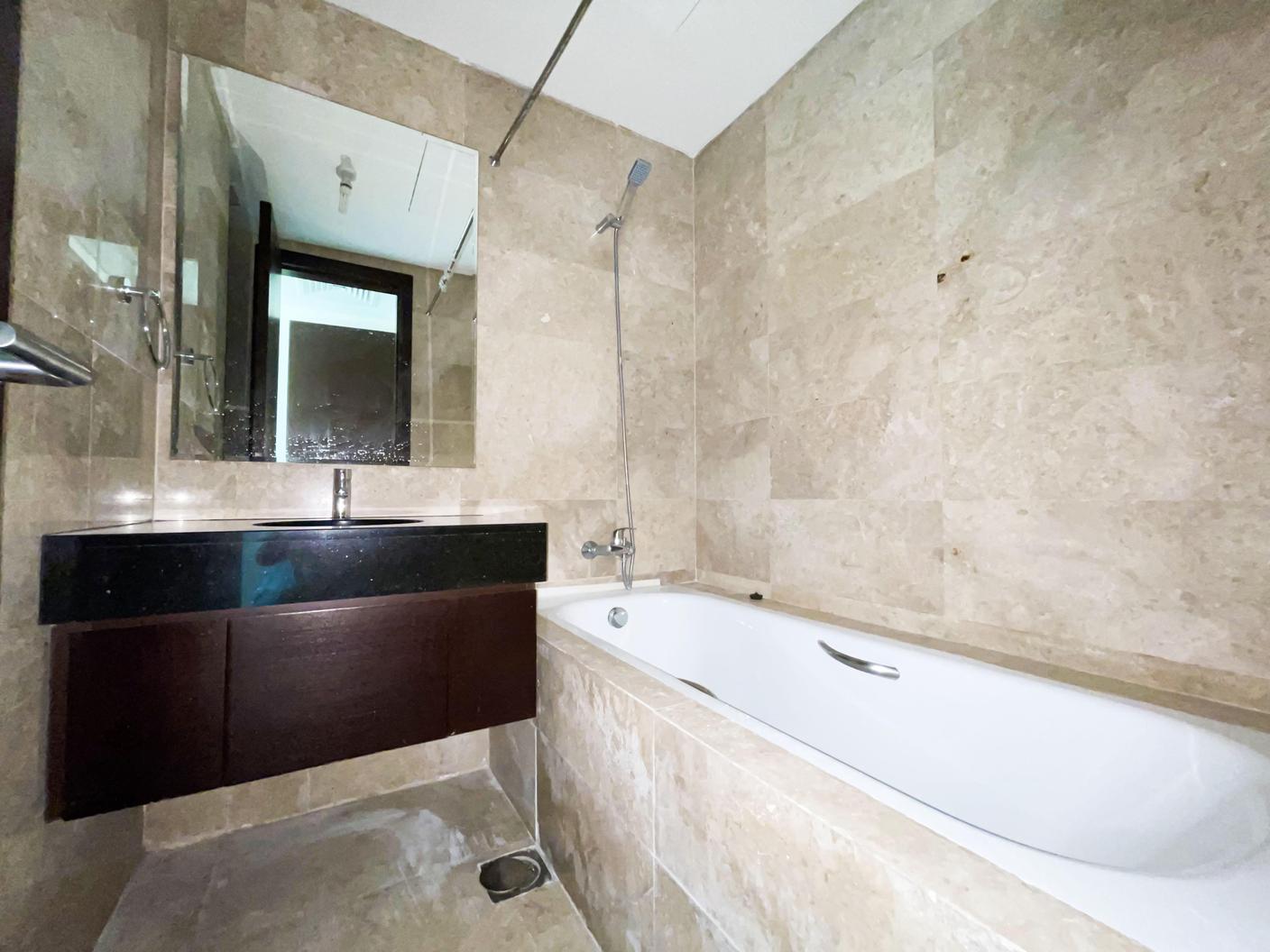 Ready to Move In | City View | with Balcony