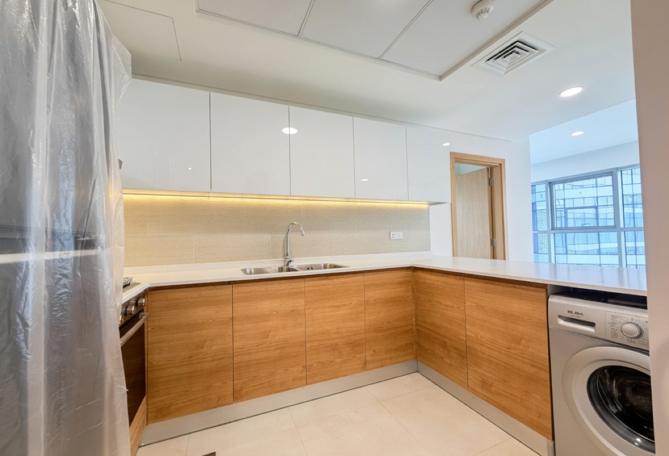 Corner Unit | Partial Canal View | Open Kitchen