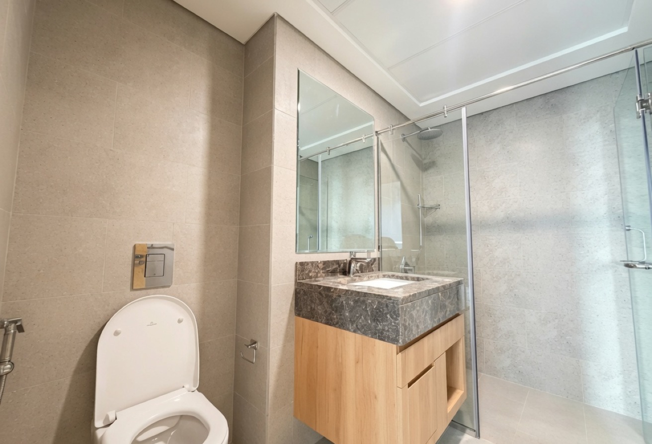 Corner Unit | Partial Canal View | Open Kitchen