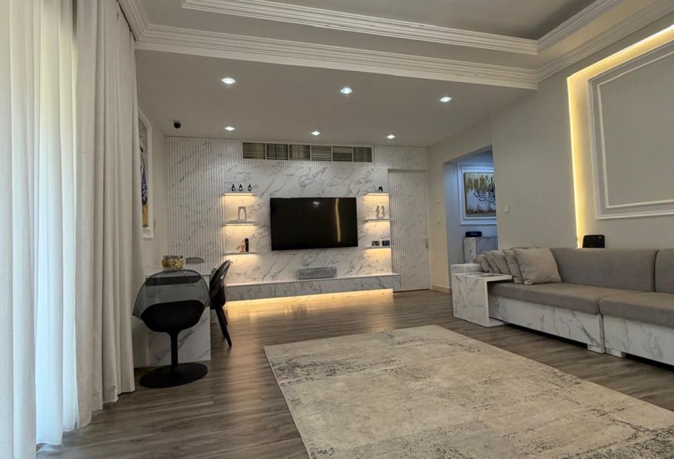 Single Row | with Maidsroom | G+2 Townhouse