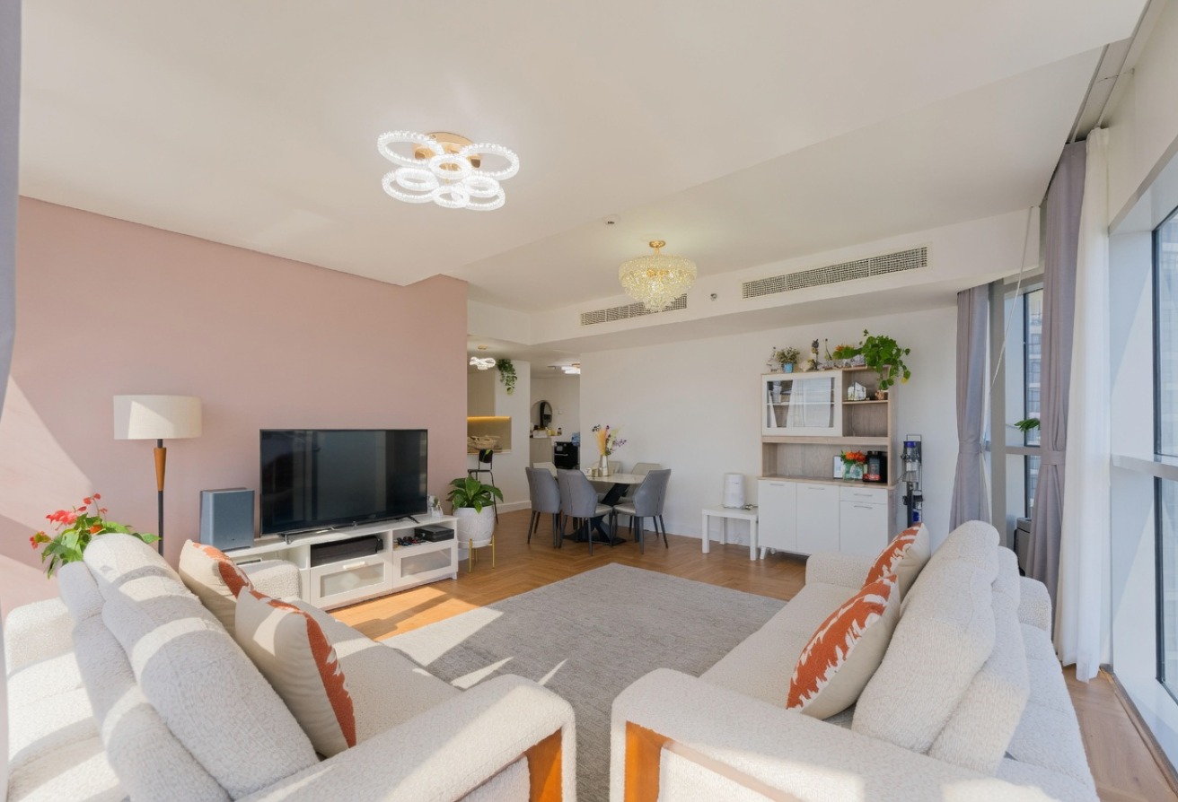 Full Sea View | Furnished | Corner Unit | Balcony