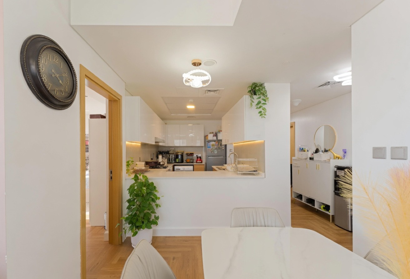 Full Sea View | Furnished | Corner Unit | Balcony