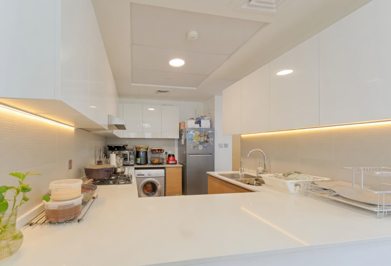 Full Sea View | Furnished | Corner Unit | Balcony