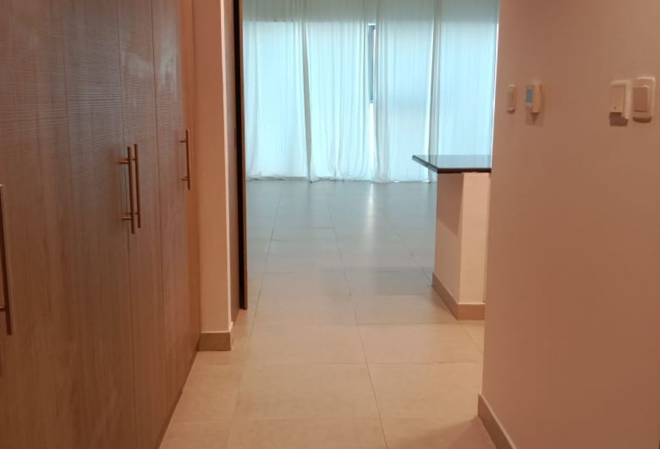 Next to Corner | Ready To Move In | with Balcony