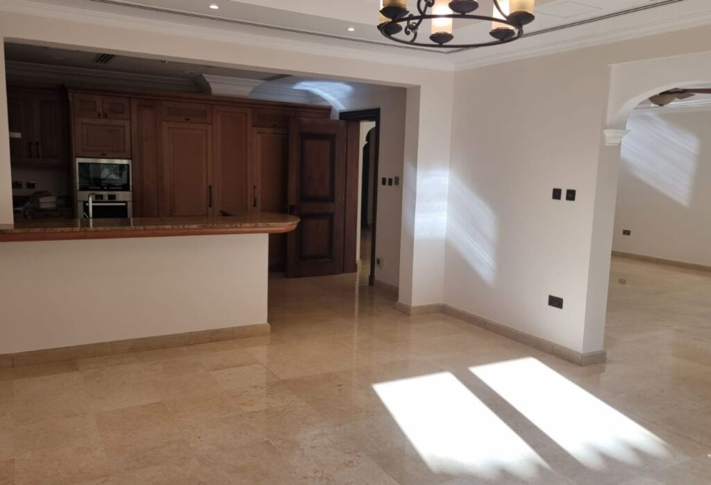 Quadplex | Private Garden | Mediterranean