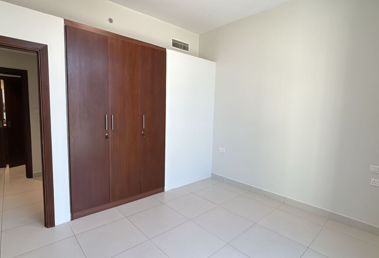 Upgraded Unit | Partial Sea View | with Balcony