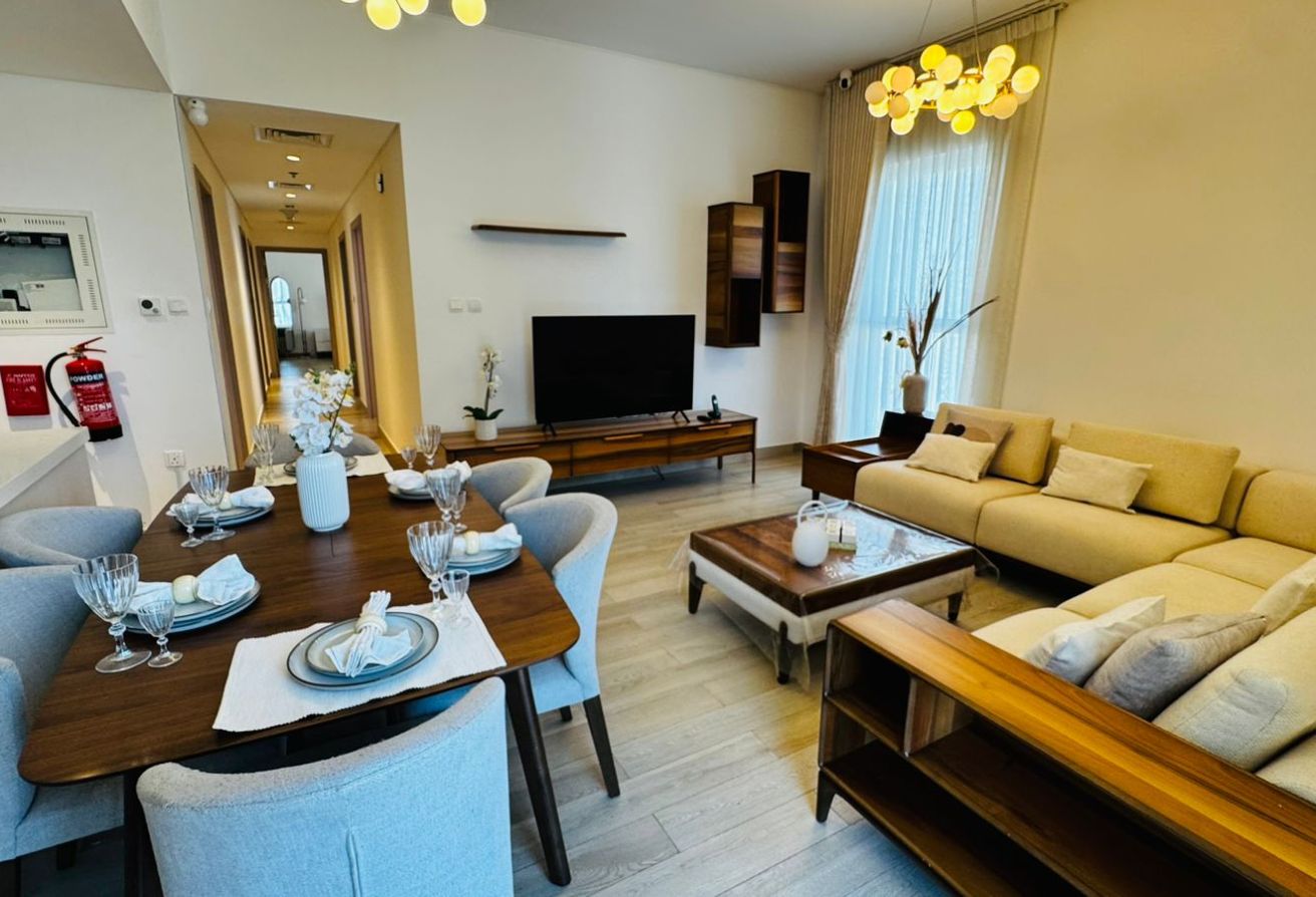 Full Canal View |Ready to Move In |Fully Furnished