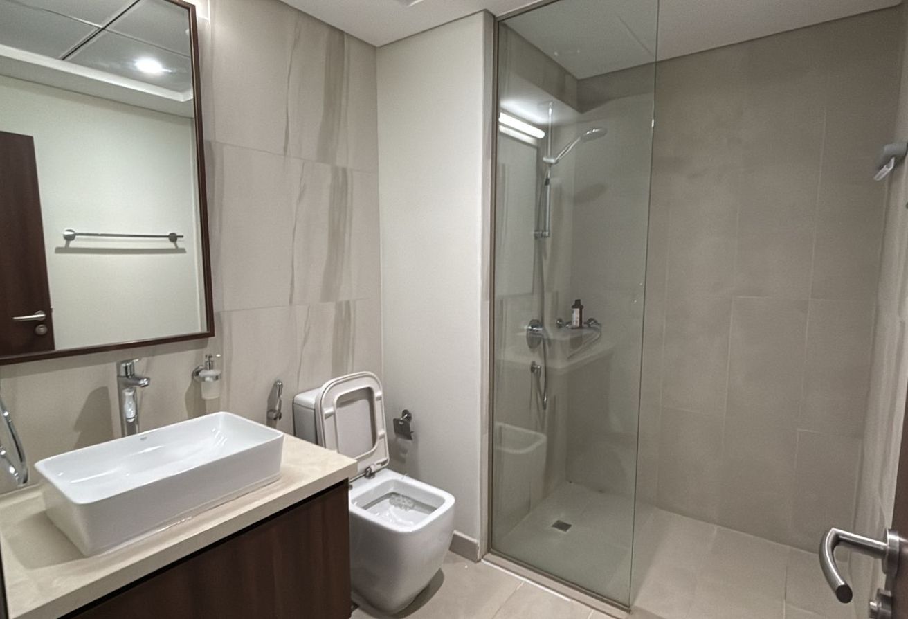 Upgraded Unit | Partial Sea View | with Balcony