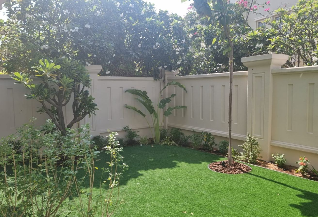 Quadplex | Private Garden | Mediterranean