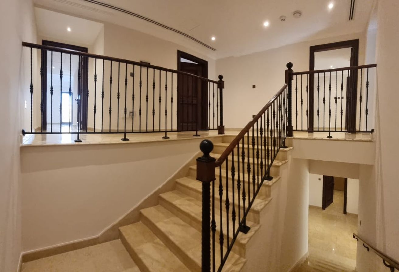 Quadplex | Private Garden | Mediterranean