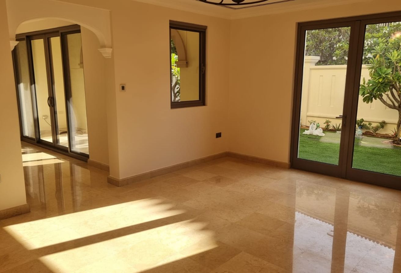 Quadplex | Private Garden | Mediterranean