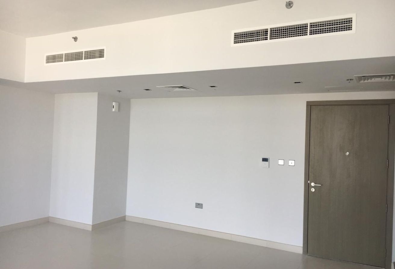 Upcoming Unit | High Floor | Layout 02 | Balcony