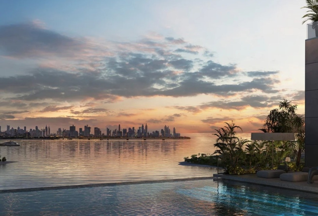 High Floor | City View | Balcony