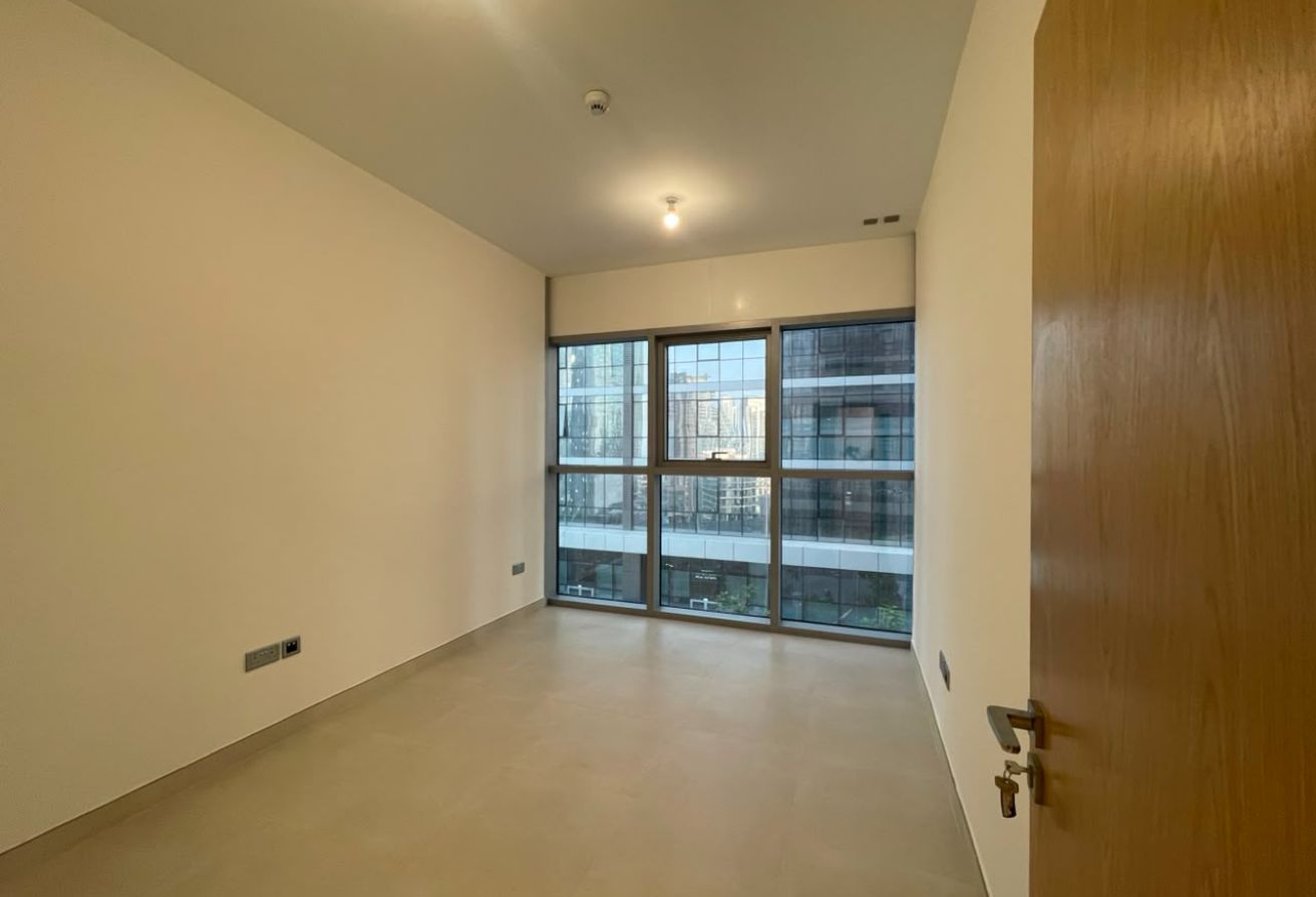 Mangrove + Sea View | High Floor | Balcony