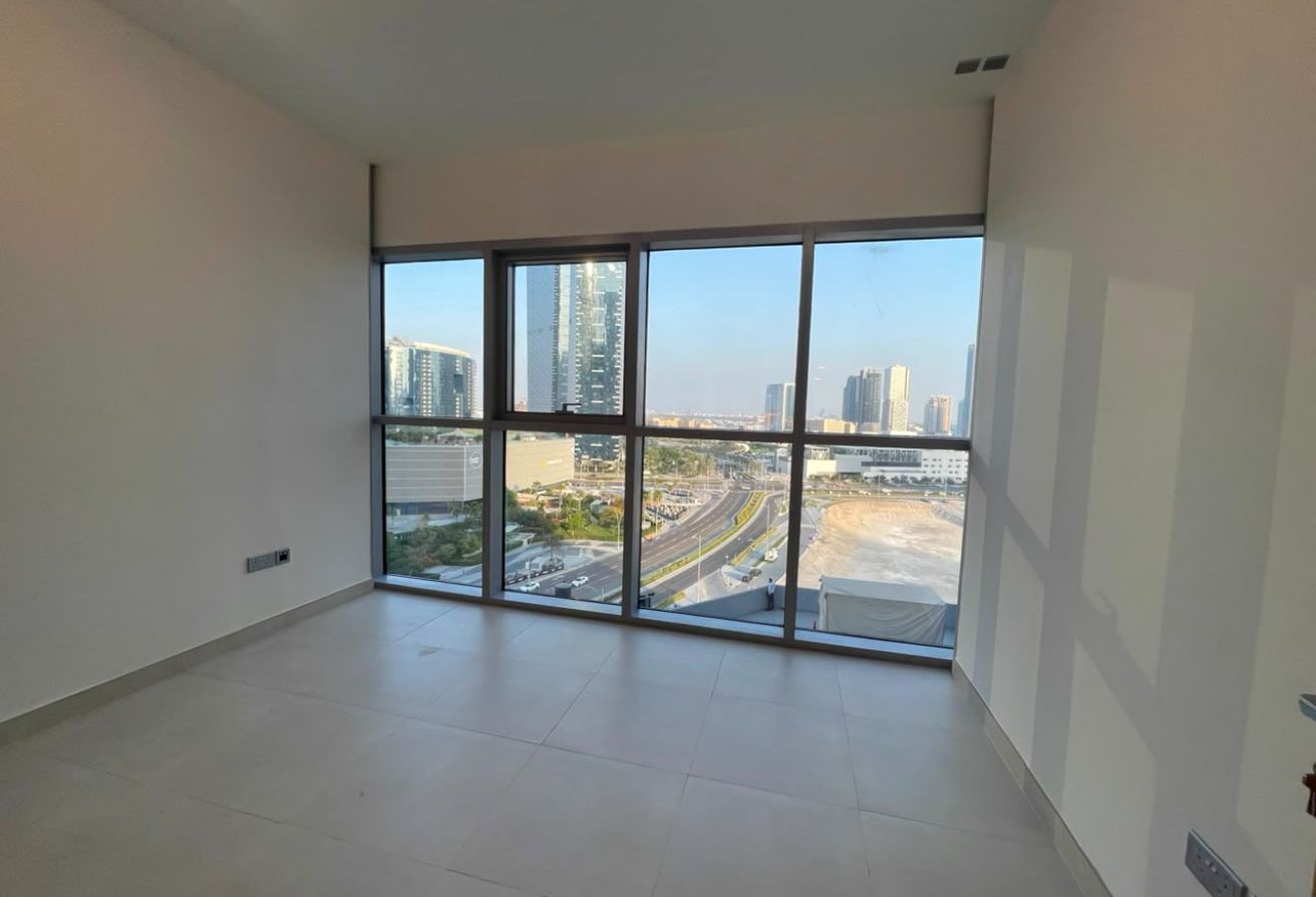 Mangrove + Sea View | High Floor | Balcony