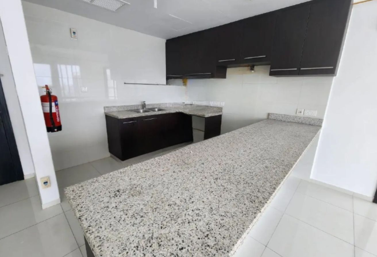 Ready To Move In | High Floor | Open Kitchen