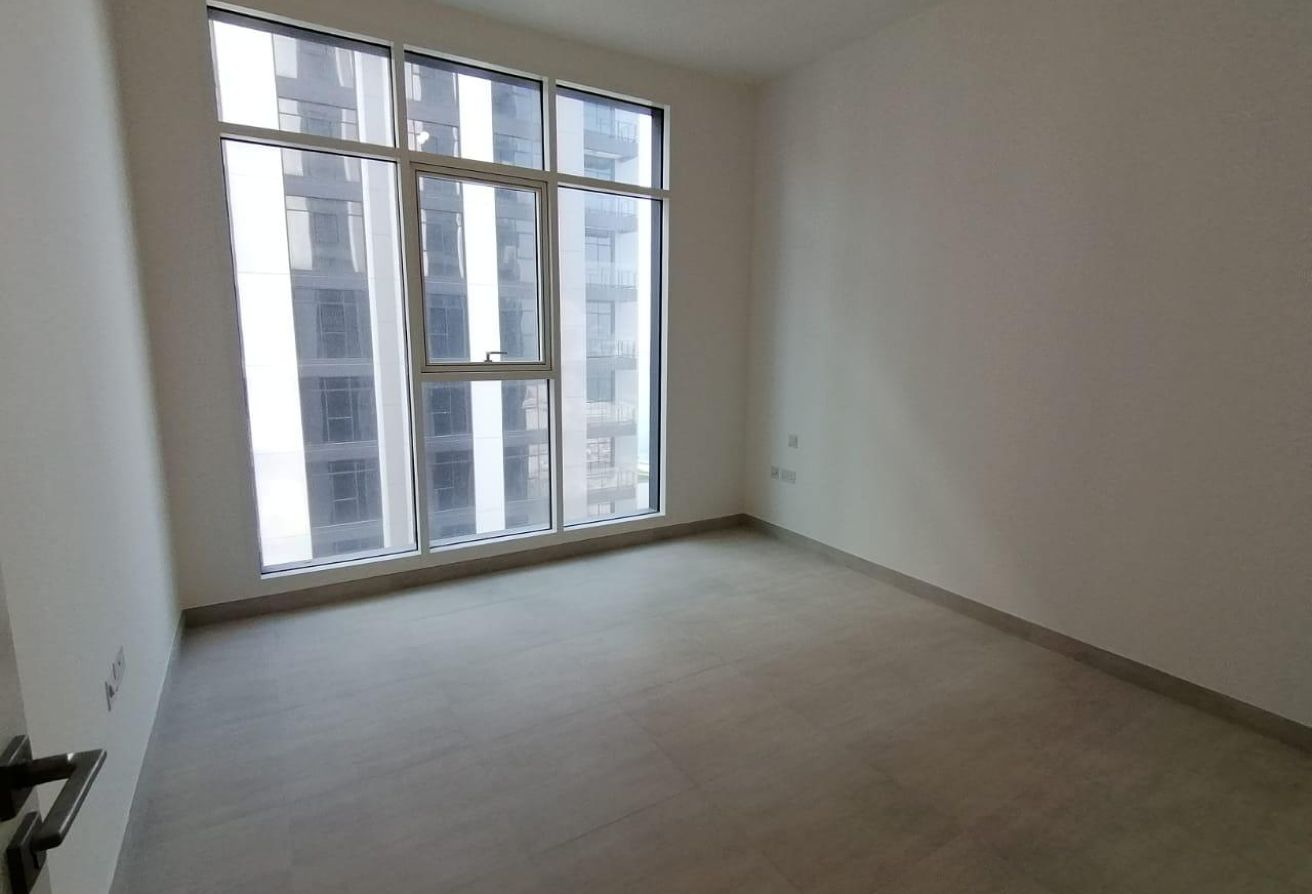Ready To Move In | High Floor | Balcony