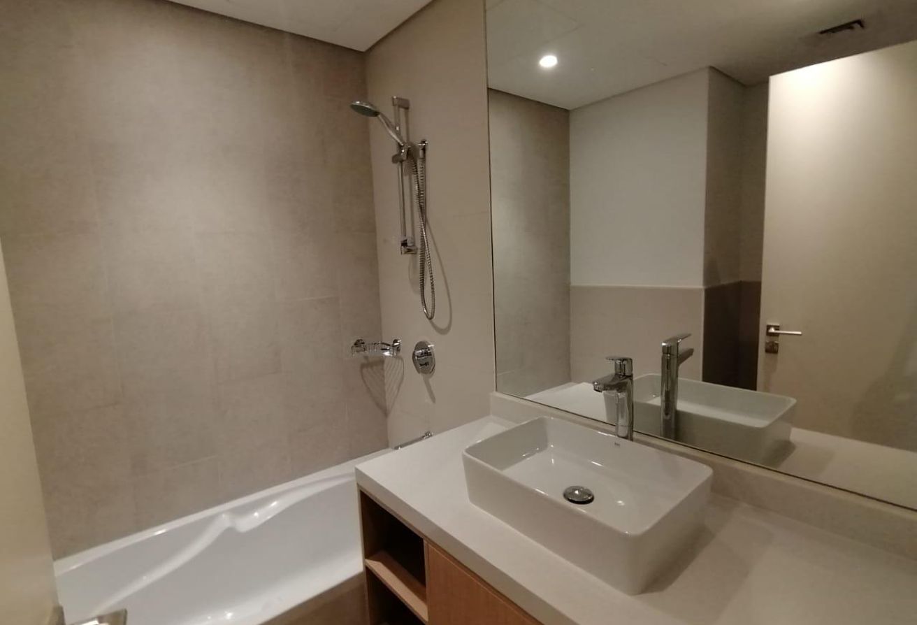 Ready To Move In | High Floor | Balcony