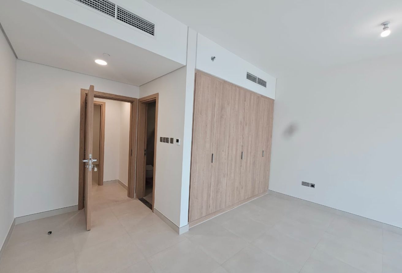 Ready To Move In | Canal View | Viewz 2