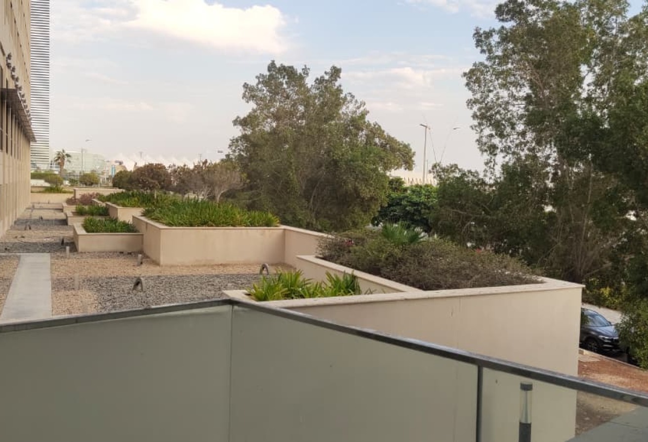 Ready To Move In | Well Maintained | Balcony