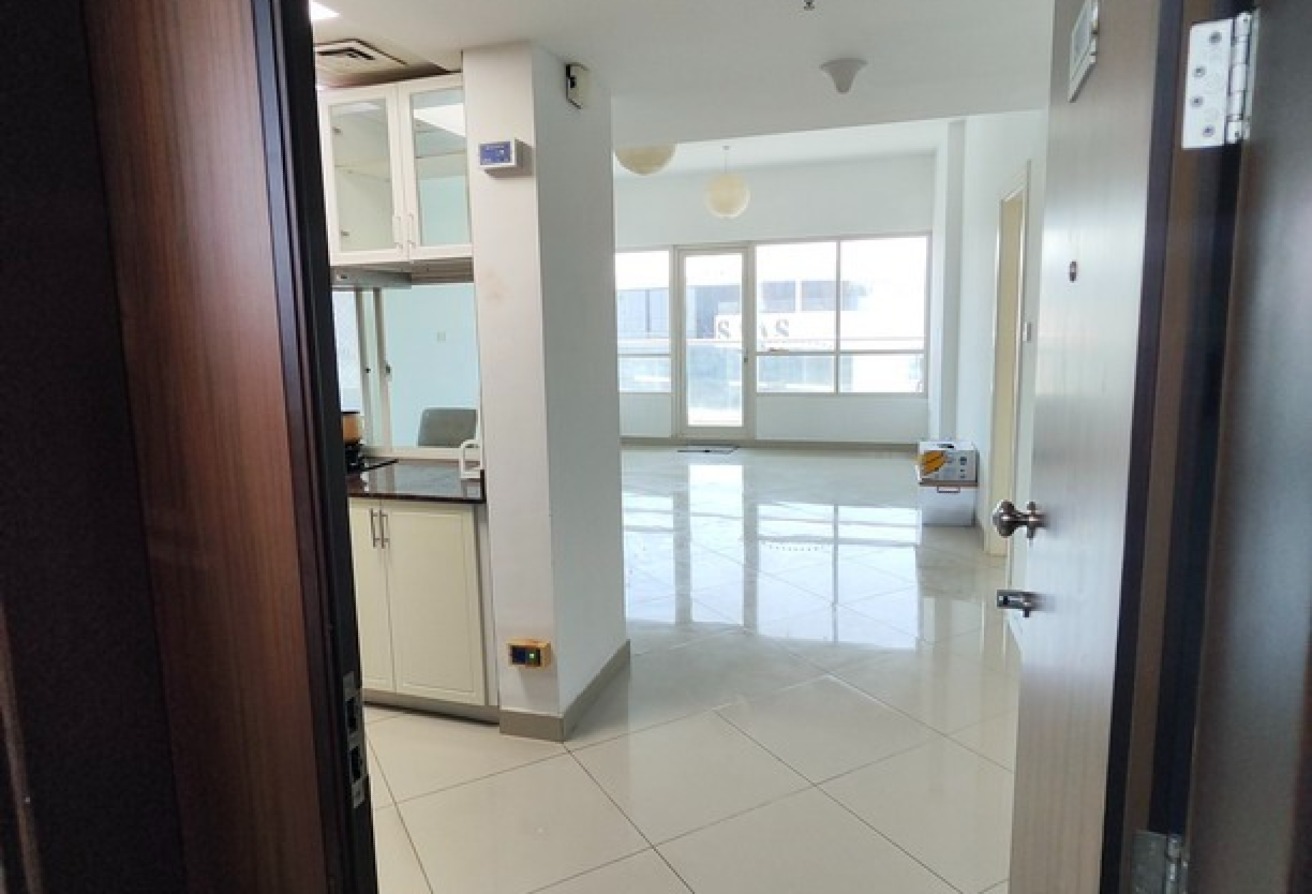 Full Sea + Mangrove View | Huge Layout | Balcony