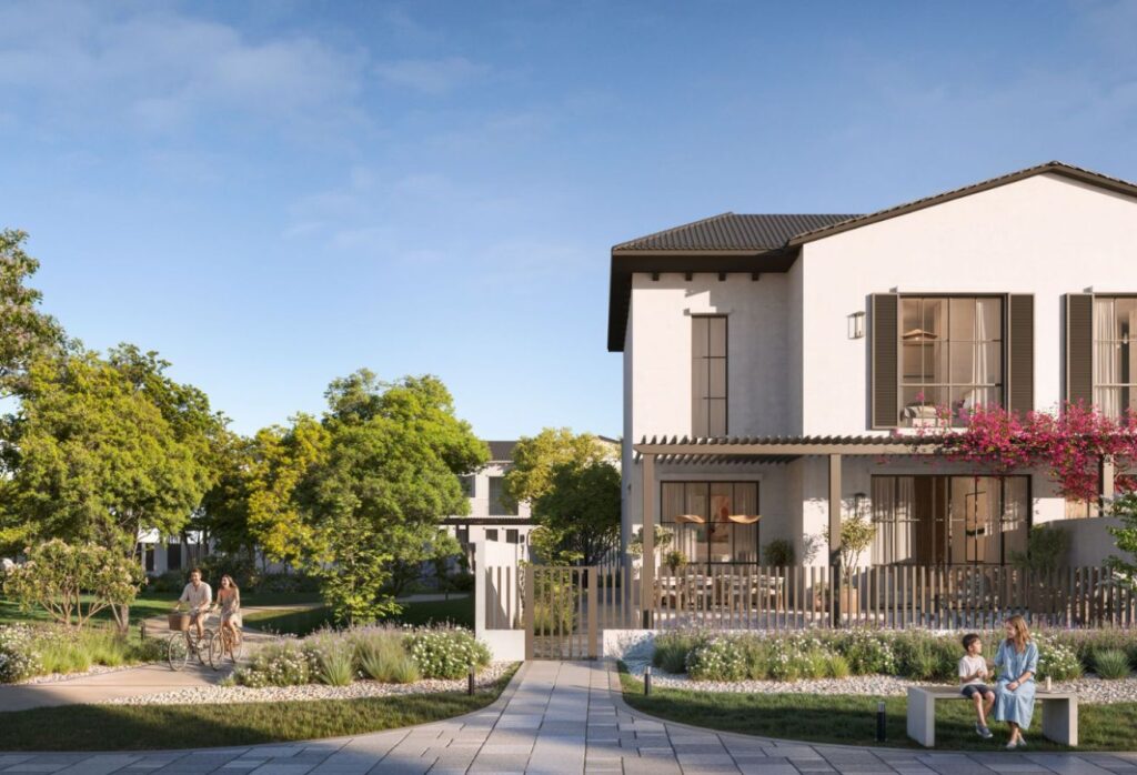 End Unit | Private Garden | Open Kitchen