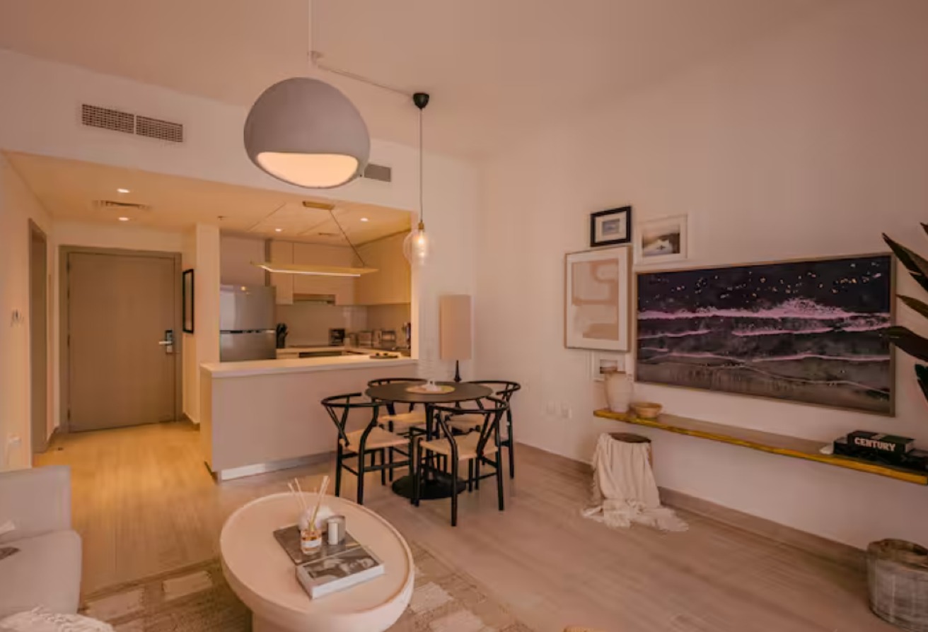 Vacant | Upgraded | Canal + Pool View | Balcony