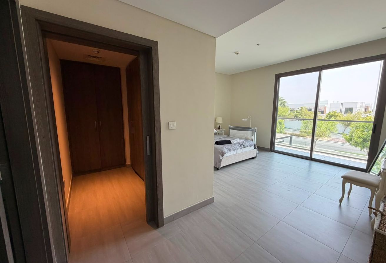 Single Row | Balcony | 2 Payments
