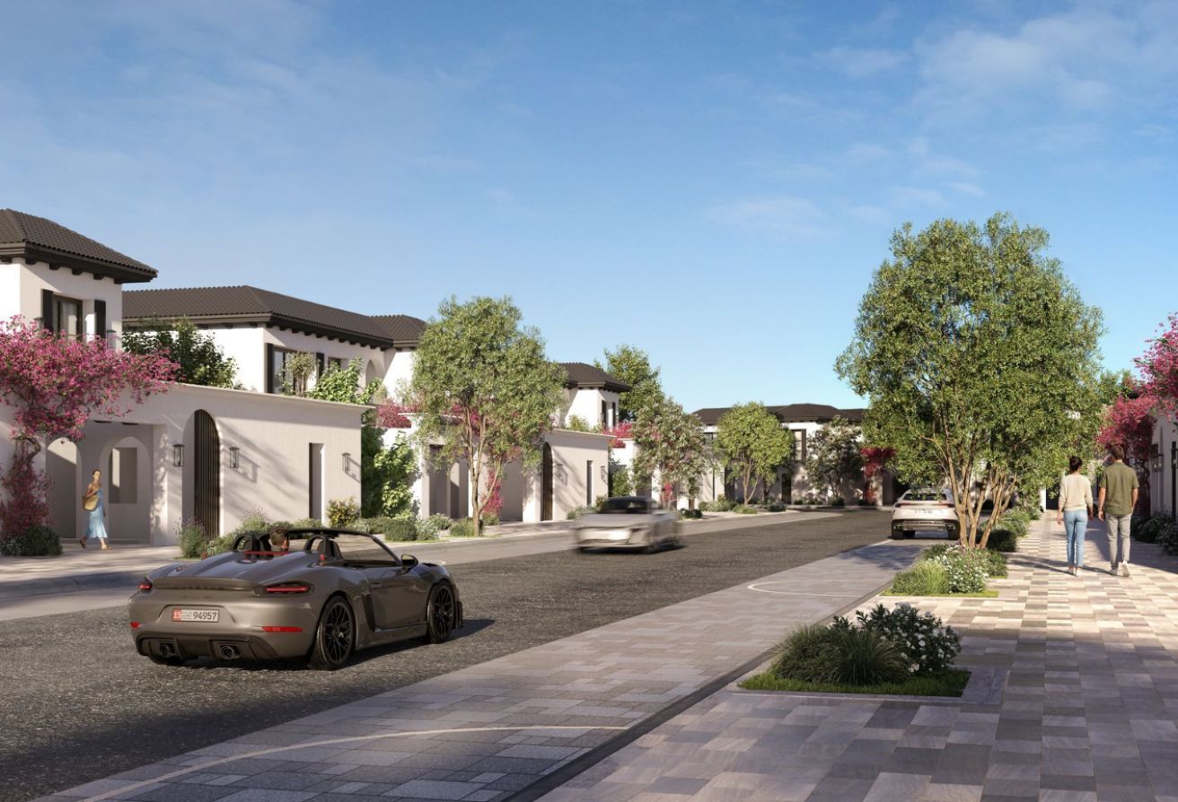 Near Golf Club & Golf Course | Corner | Huge Plot